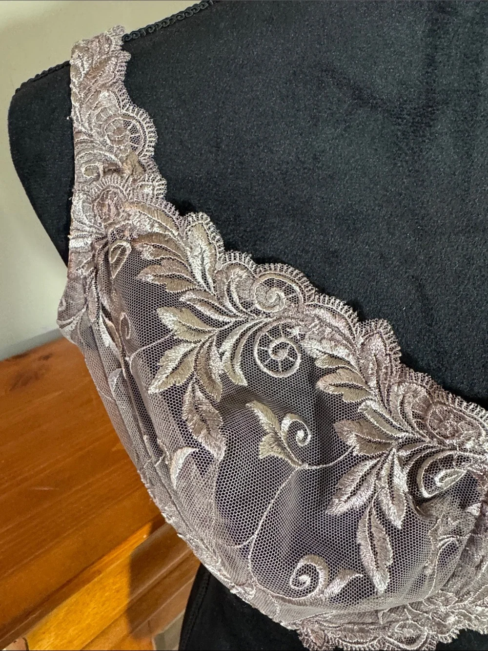 Soma Embroidered Lace Bra in Taupe Pink